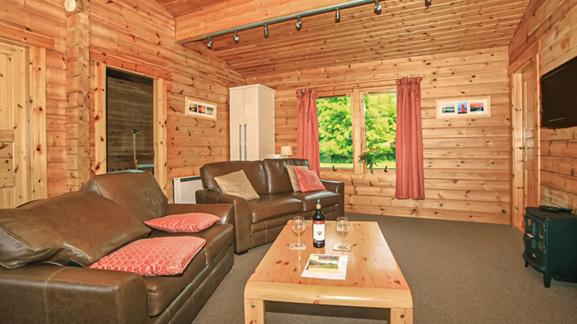 Spindlewood Lodges North Wootton Holiday park